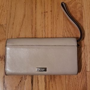 Kate Spade New York Wrist Wallet